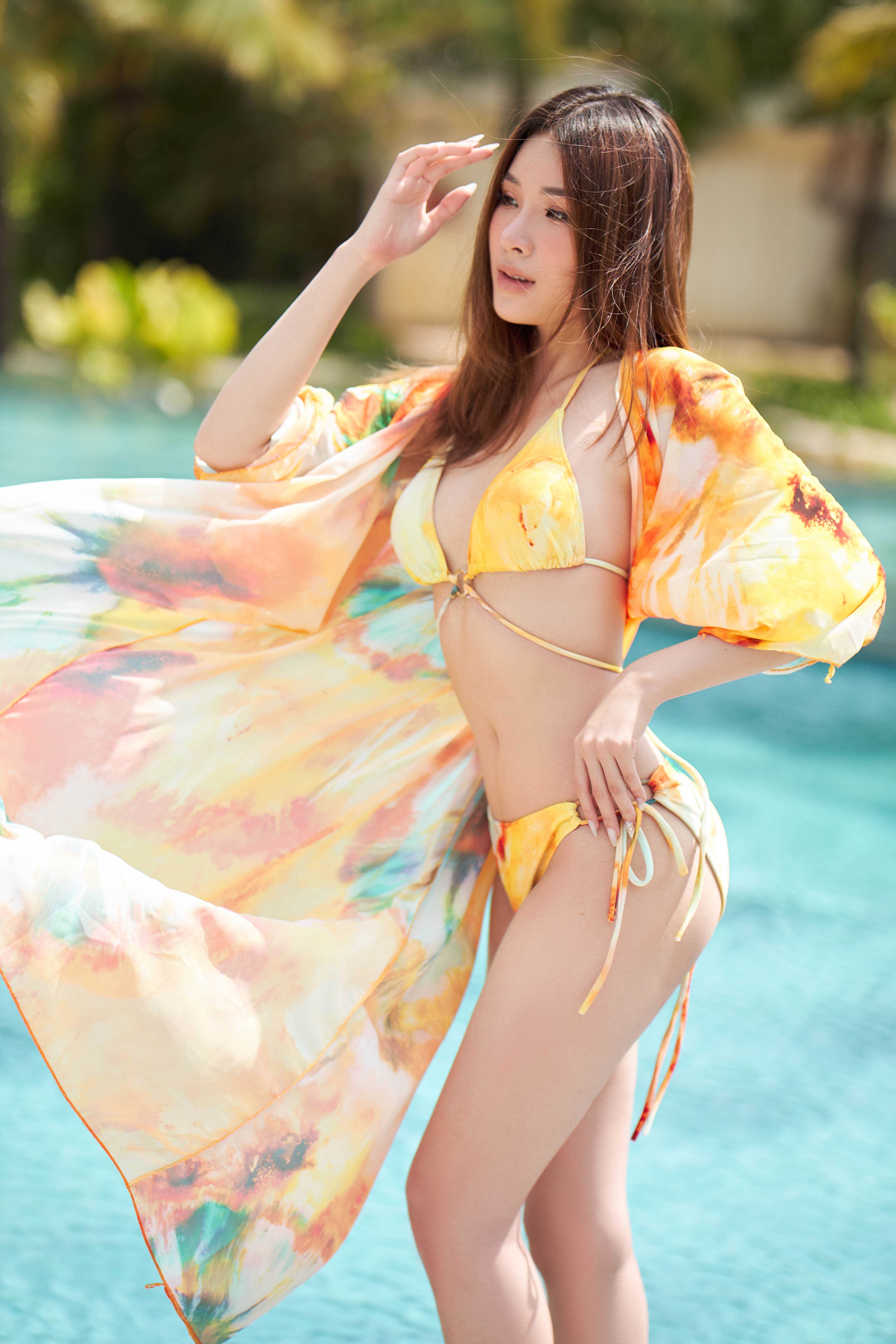 /UserFiles/miss/miss2022/25 - Đinh Nữ Tường Ly - Cen Miền Trung/tuong-ly (9).jpg